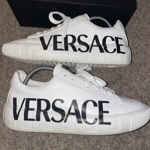 Men’s Size 42 EU US 9 Versace Greca Low Sneakers Medusa Logo White Black